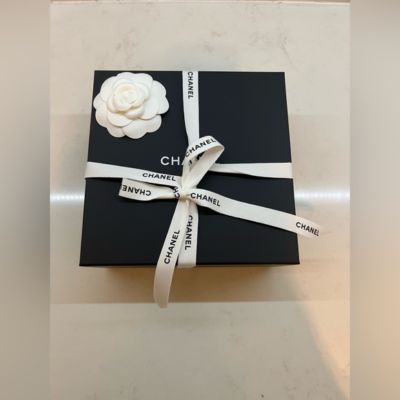 Authentic Chanel reversible belt size 85 black and red - Picture 7 of 7